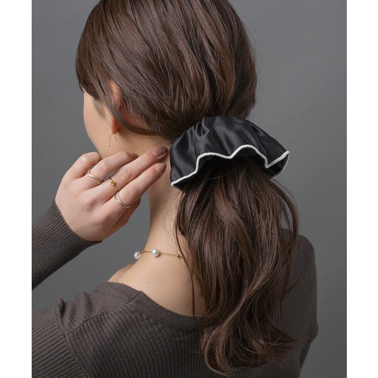 クラップカフ ポニーフック ヘアゴム[品番：CRMA0010456]｜CREAM
