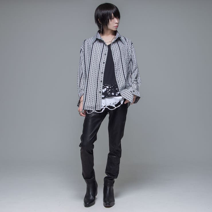 izBLACK総柄長袖シャツ 全1色 シャツ | ililil | 詳細画像2