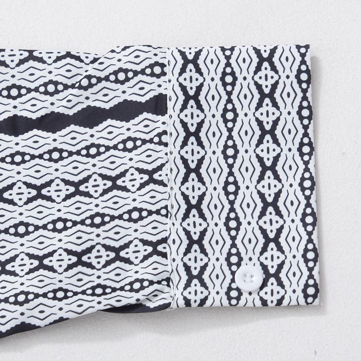 izBLACK総柄長袖シャツ 全1色 シャツ | ililil | 詳細画像8