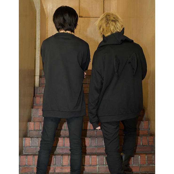 ililil【イルイルイル】レントゲン頭蓋骨すうぇっと 全1色 スウェット