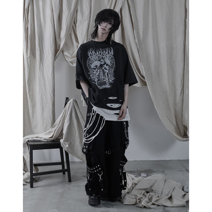 ililil【イルイルイル】裾最初から破けてるよ。Tシャツ 全1色 ブラック