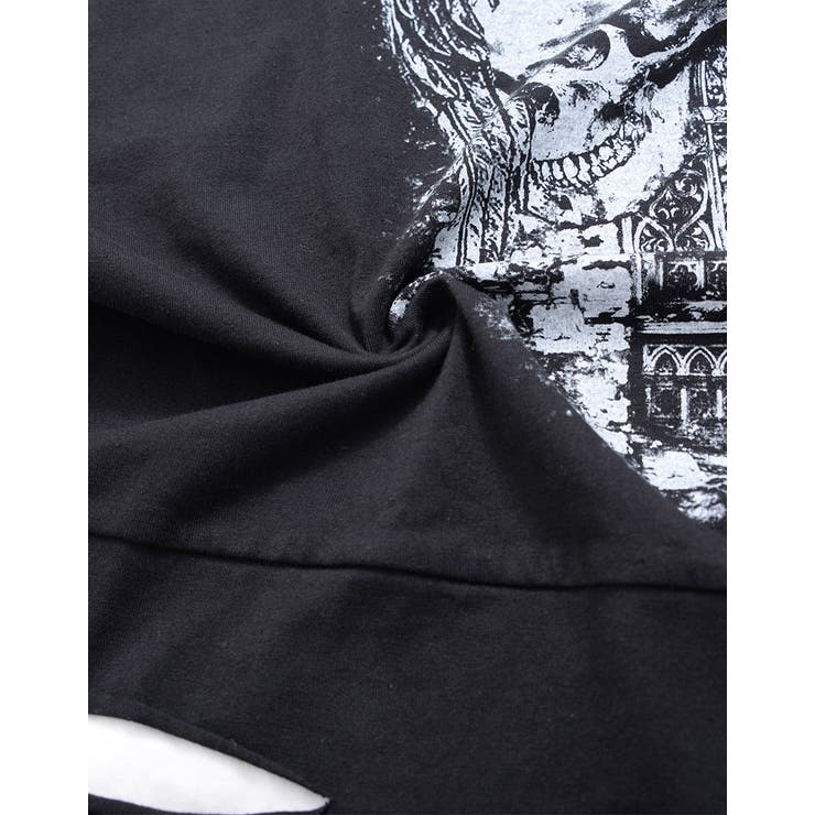 ililil裾最初から破けてるよ。Tシャツ 全1色 ブラック