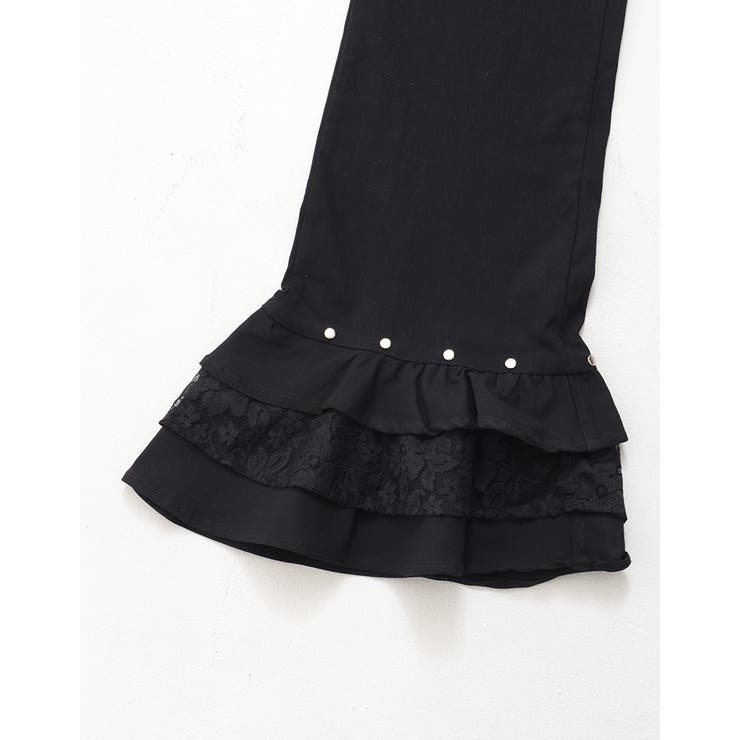 ililil【イルイルイル】地雷ちゃんのあざとベルパン ～黒フリルの誘惑～ 全1… | ililil | 詳細画像22 