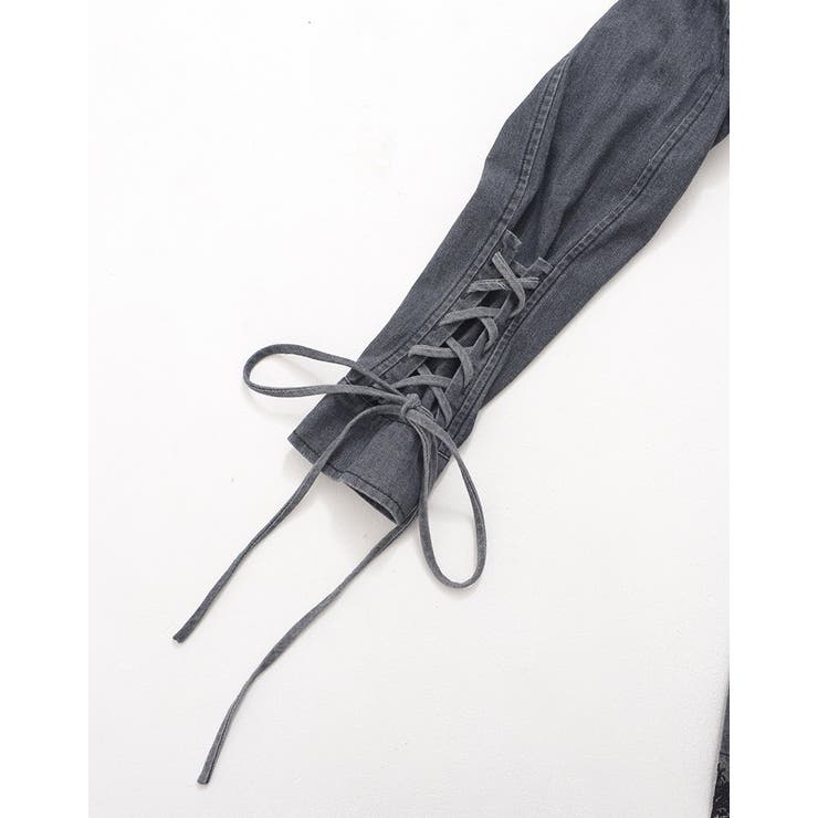 ililil地雷ちゃんのモテに全振り！オフショルデニムワンピース