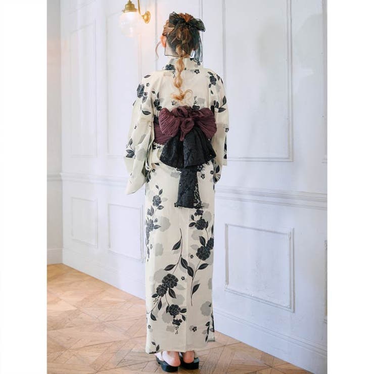 3点SET]モノトーン牡丹柄浴衣【YUKATA by dazzy】[品番