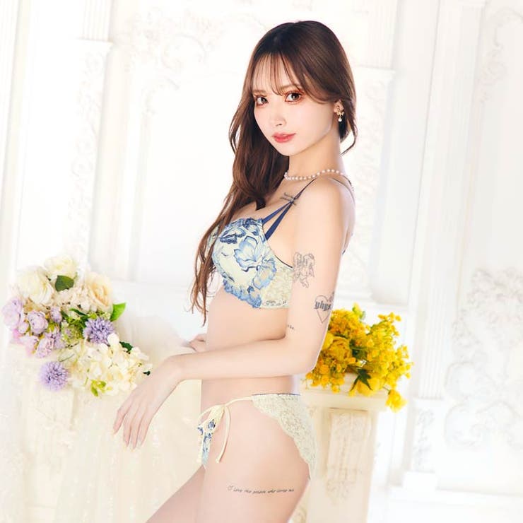 アロマティックフラワー脇高ブラジャー&サイド紐バック透けフルバックショーツ | Dazzy | 詳細画像4 