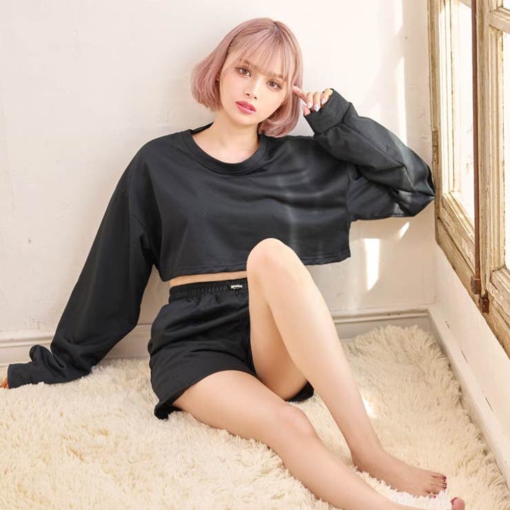 クロップド丈スウェットトップス&ショートパンツルームウェア | Dazzy | 詳細画像2 