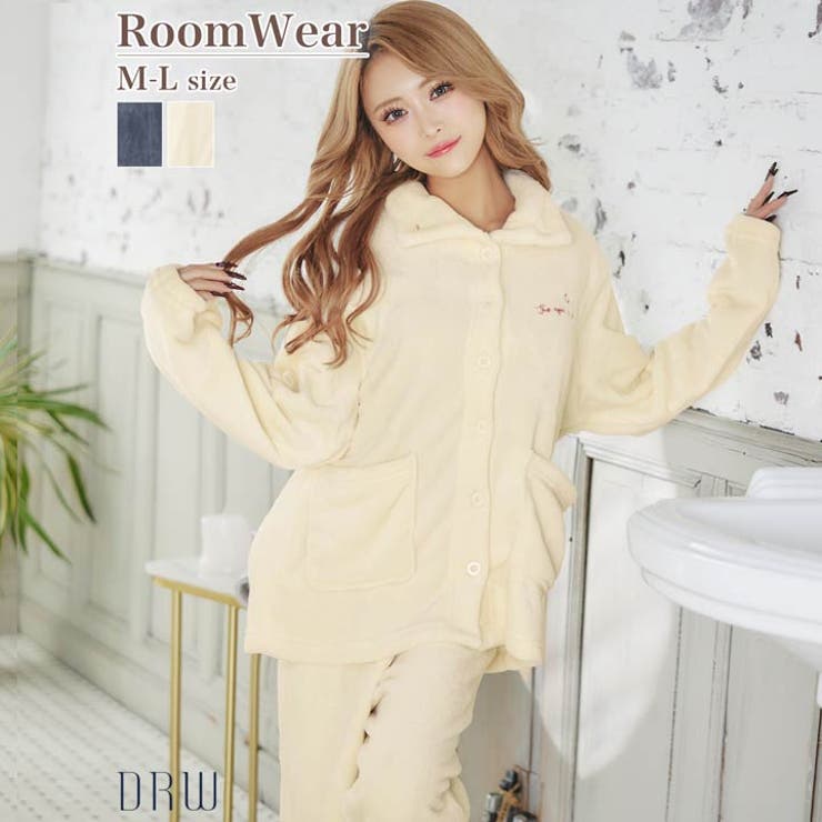 モコモコハイネックロゴトップス&パンツルームウェア | Dazzy | 詳細画像2 