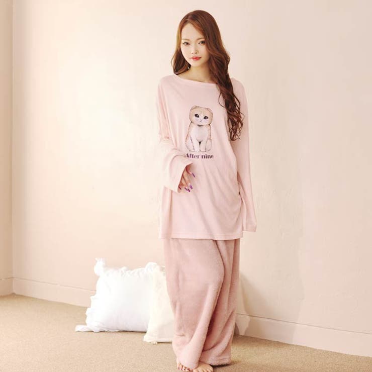 チャーミングキャット長袖トップス&ふわふわロングパンツルームウェア | Dazzy | 詳細画像6 