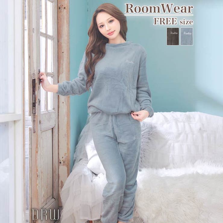 もこもこロゴ刺繍トップス&ロングパンツルームウェア | Dazzy | 詳細画像2 