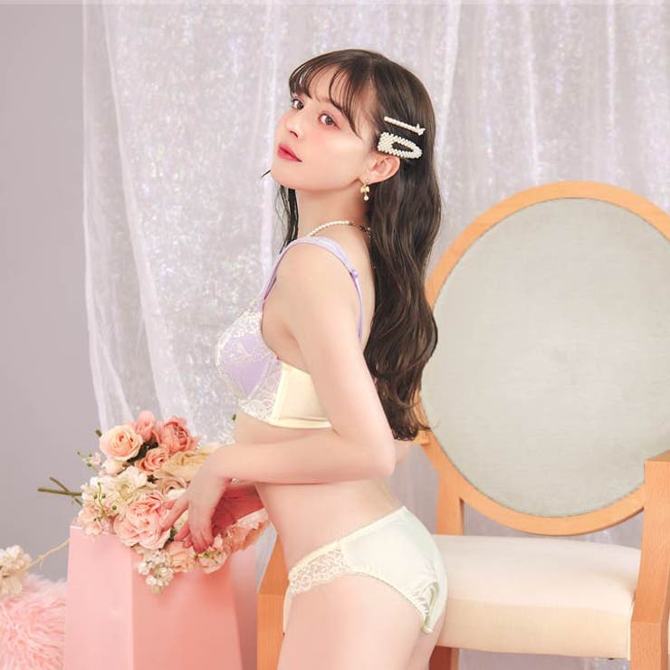 フェミニンパステルレース脇高ブラジャー&フルバックショーツ | Dazzy | 詳細画像4 