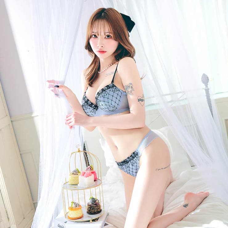 クラシックリボンレースブラジャー&バック透けTバックショーツ | Dazzy | 詳細画像7 