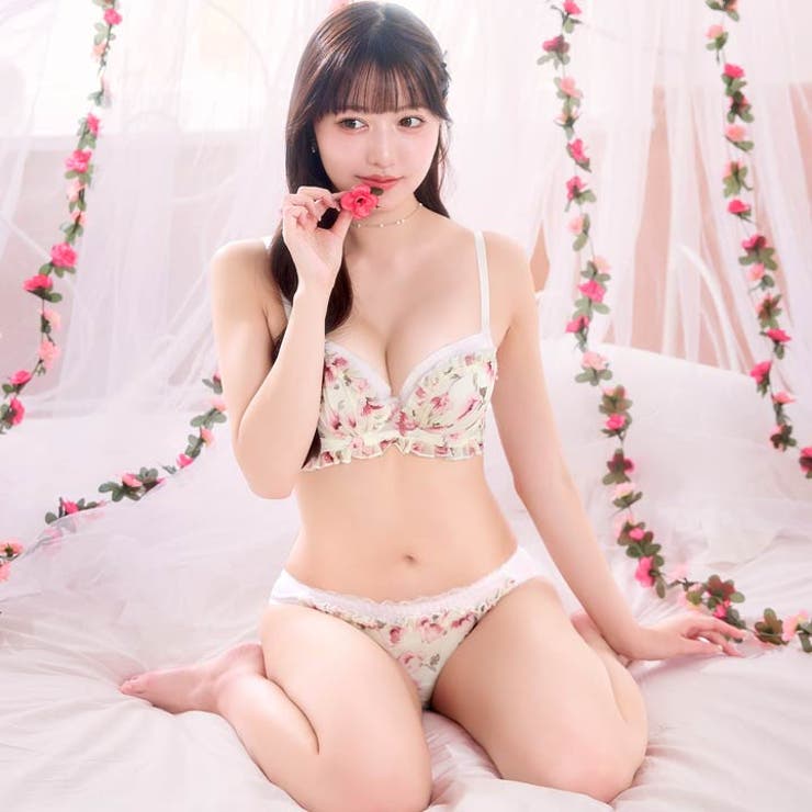 チャーミングフラワーシフォン脇高ブラジャー&フルバックショーツ | Dazzy | 詳細画像8 