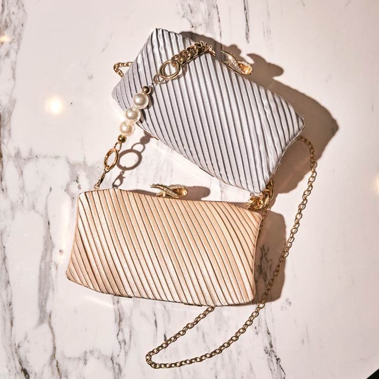 ショルダーバッグ レディースサテンプリーツ アシンメトリー | Dazzy | 詳細画像2 