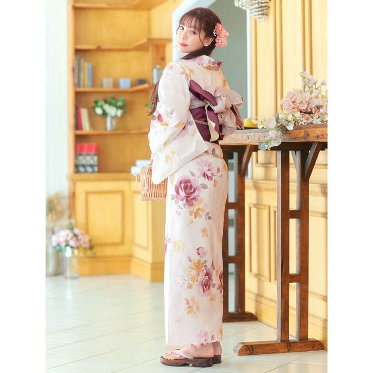 【2025年】高評価レビューアイテム特集 水彩×淡紫薔薇柄浴衣[品番：DY000032344]｜Dazzy（デイジー）の 着物・浴衣