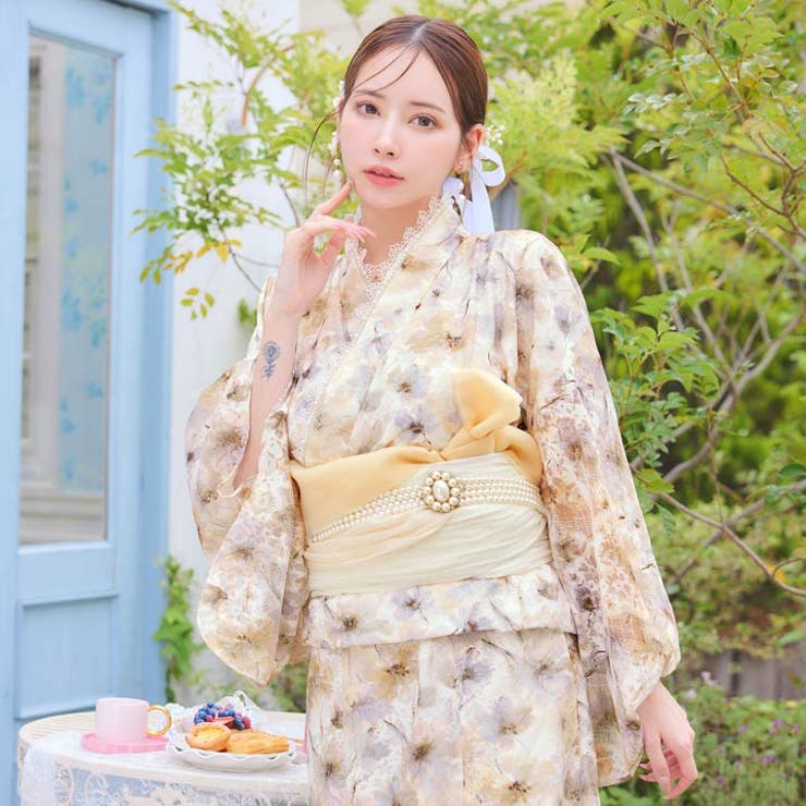 水彩 パステル 花柄[品番：DY000032812]｜Dazzy（デイジー）の