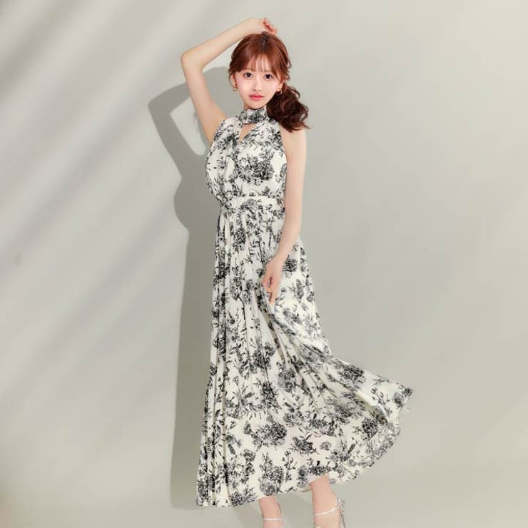 ふわもこです❣️シックな鶴のデザイン　トンボ柄　2点　ロングワンピース　3L クラシックフラワーホルターネックAライン 花柄 ロング
