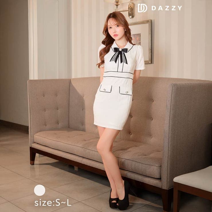 [SML 3サイズ展開] パイピング襟付きレースリボンブローチ半袖タイトミニドレ… | Dazzy | 詳細画像4 