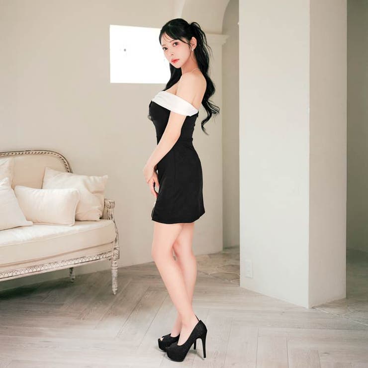 大胆オフショルでデコルテ美人に♪モノトーンバイカラー×裾ジップスリットがクールな… | Dazzy | 詳細画像11 