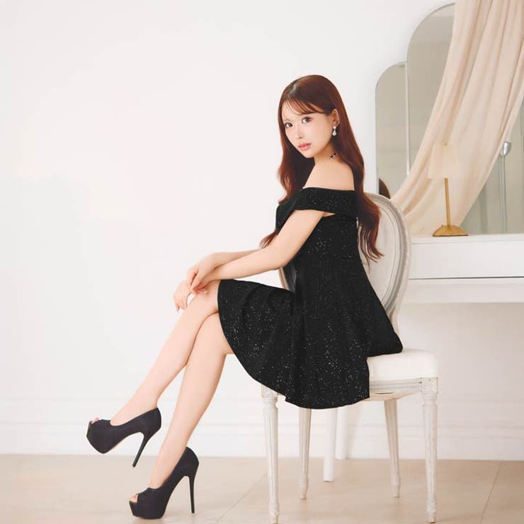 [伊藤桃々着用]クロスチェーン×胸元ジップ♪洗練された色気放つグリッターオフショ… | Dazzy | 詳細画像12 
