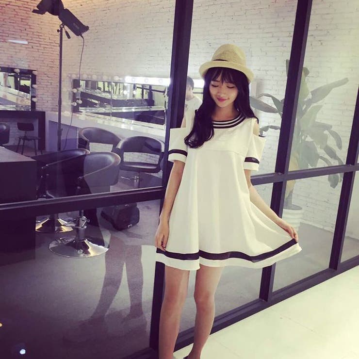 韓国ファッション 肩見せバイカラーワンピース 15春夏新作 品番 Cp Dearheart ディアハート のレディース ファッション通販 Shoplist ショップリスト