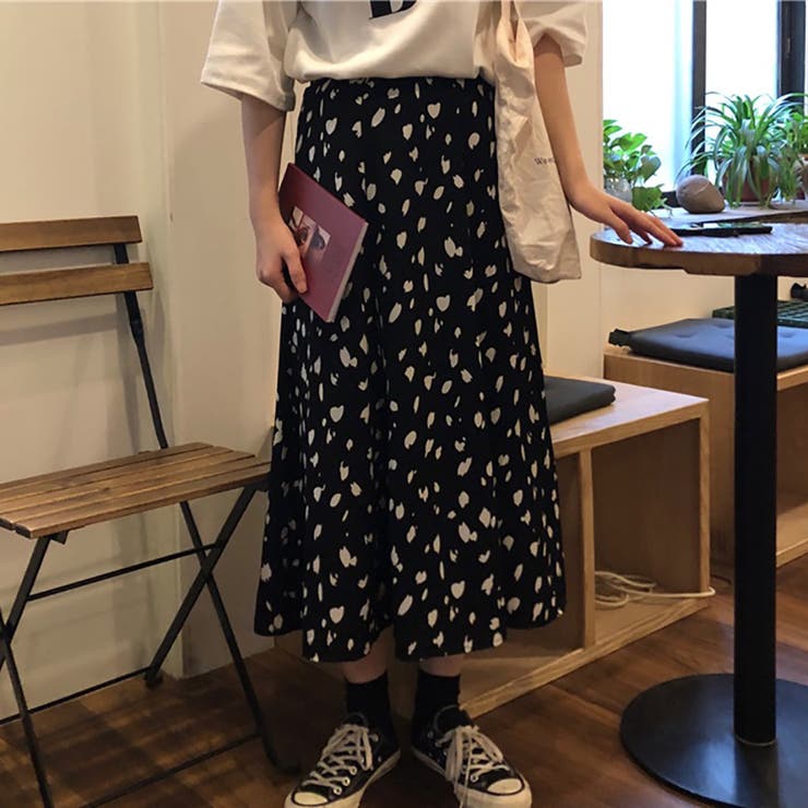 トレンドファッション モノクロ花柄スカート 春夏新作 韓国ファッション 品番 Cp Dearheart ディアハート のレディースファッション通販 Shoplist ショップリスト