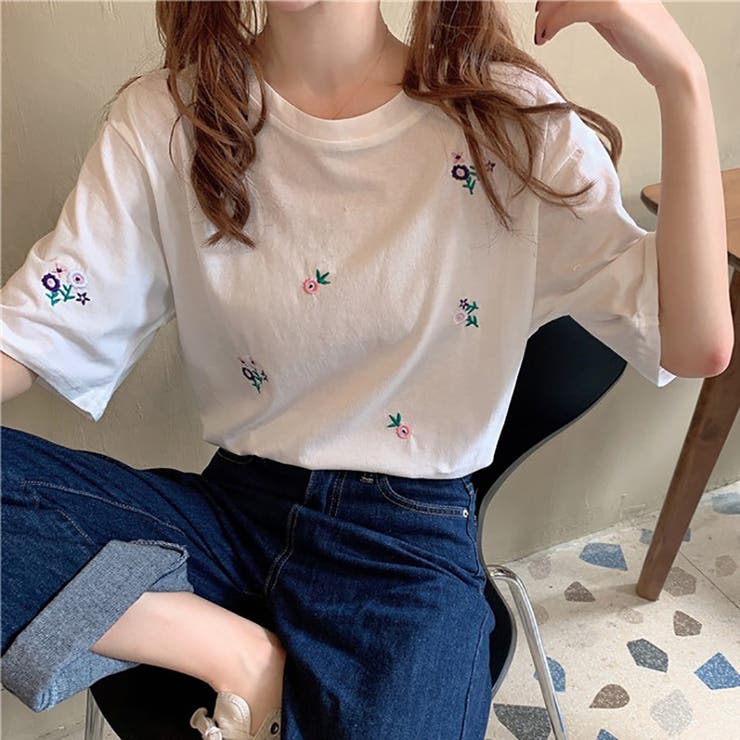 【新品・タグ付き】半袖Tシャツ＋ベルフラワー柄ジャンパースカート osharewalker Tシャツ レディース 春夏 トップス カットソー