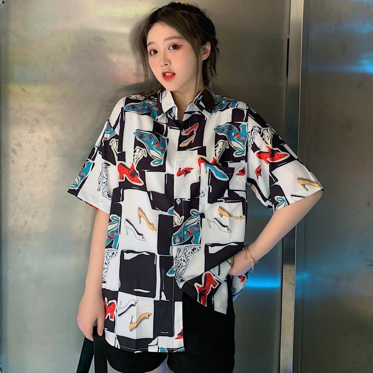 美品 miu ハート柄 半袖シャツ 靴柄総柄襟付半袖シャツ 春夏 韓国ファッション[品番