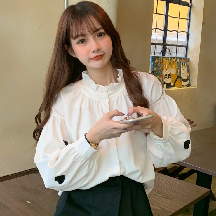 袖ハート柄刺繍デザインフリル襟付長袖シャツ 春夏新作 韓国