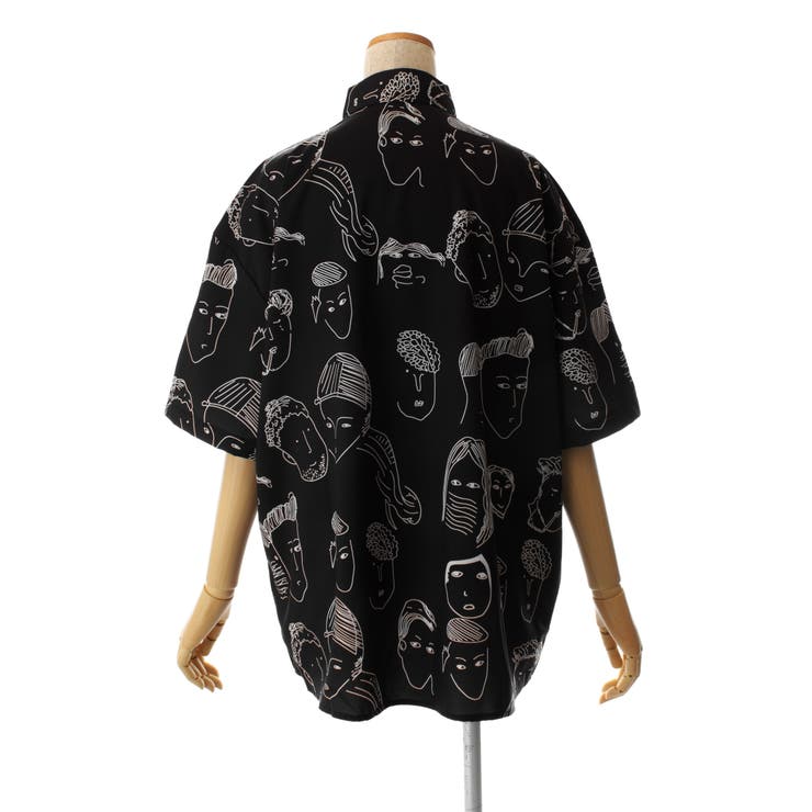 り*※様 テディ♡半袖 ひと息タイム 今日は✨マクド🍟の三角チョコパイ🥧を2つも頂きました