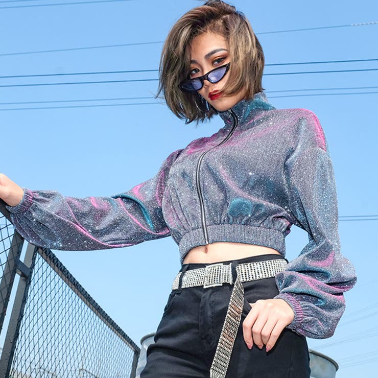 ミラーボールのようなキラキララメのワイドシルエットジップアップ