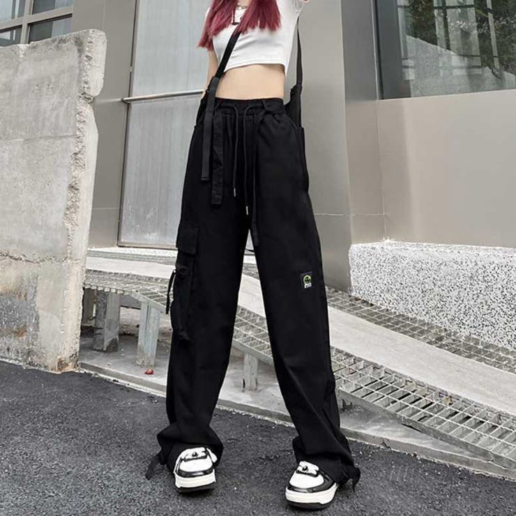 カーゴパンツ ワイドパンツ ストラップ付き[品番：DCTW0003907
