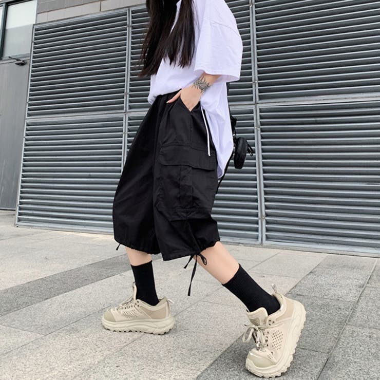 パープルカーゴパンツ✭ゆったりシンプル★デートも女子会もバッチリ！ ハーフパンツ ショート丈 カーゴパンツ[品番：DCTW0003968