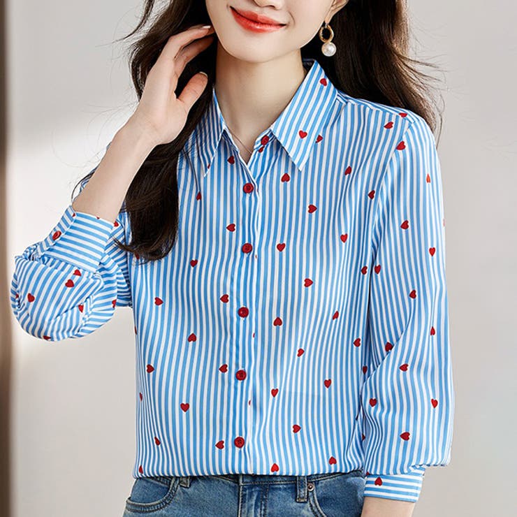 d.i.a ストライプ トップス ハート装飾付き 柄シャツ ハート ハート柄[品番：DCTW0004518]｜Decorative