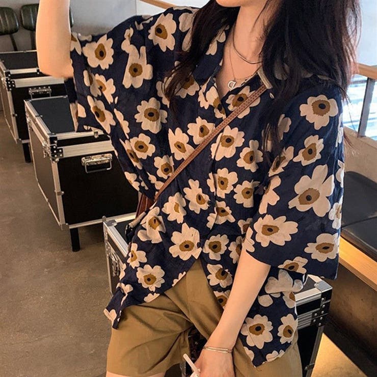 柄シャツ デイジー柄 デイジー[品番：DCTW0004568]｜Decorative