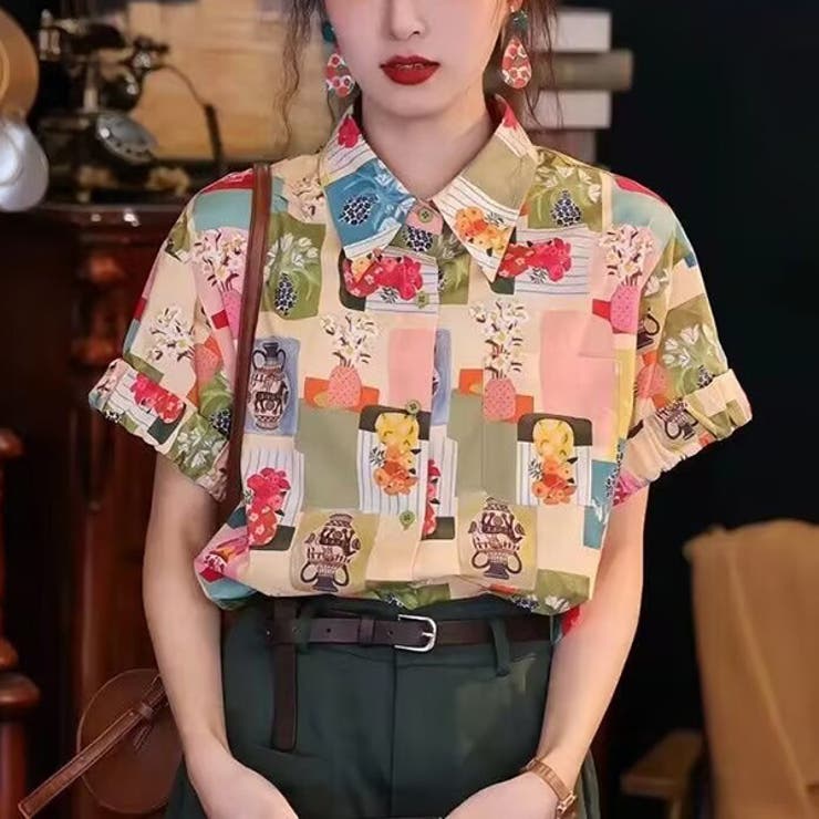 柄シャツ 花瓶柄 フラワーベース柄 | Decorative  | 詳細画像1 