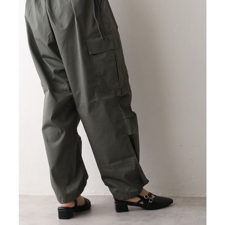 【25年秋冬新作】ポインテッドトゥ クロスデザイン ストラップパンプス | DEMETER | 詳細画像10 