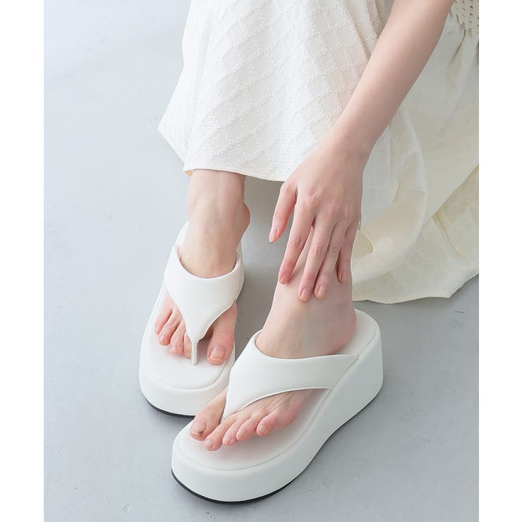 ホワイト | 【26年春夏新作】厚底 ウェッジソール トングサンダル | DEMETER