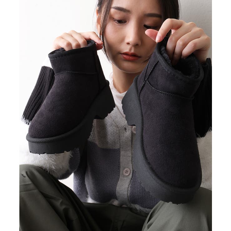 【25年秋冬新作】厚底 デザインソール ボリュームファー ムートンブーツ | DEMETER | 詳細画像5 