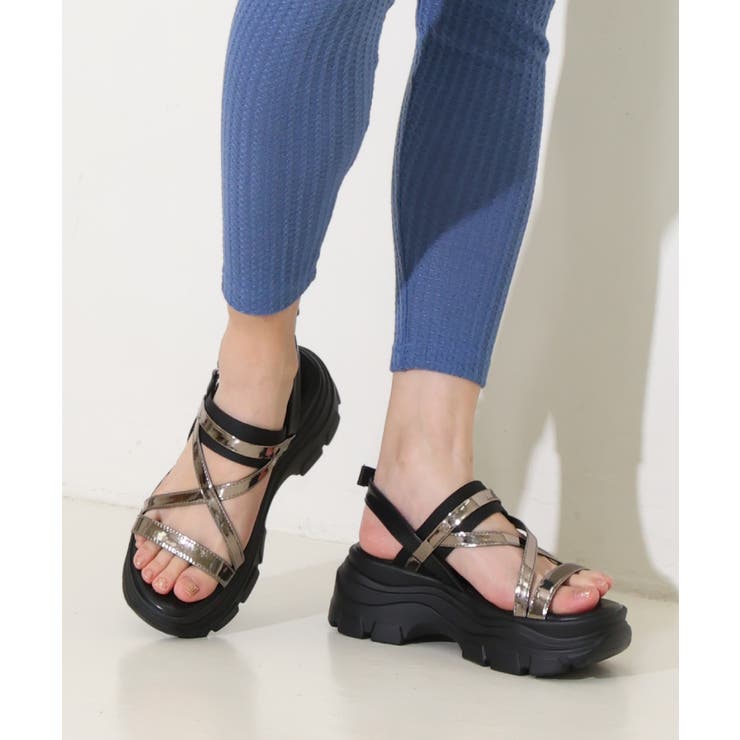 ブラック | 【24年春夏新作】厚底ソール メタリックストラップ バックバンド | DEMETER