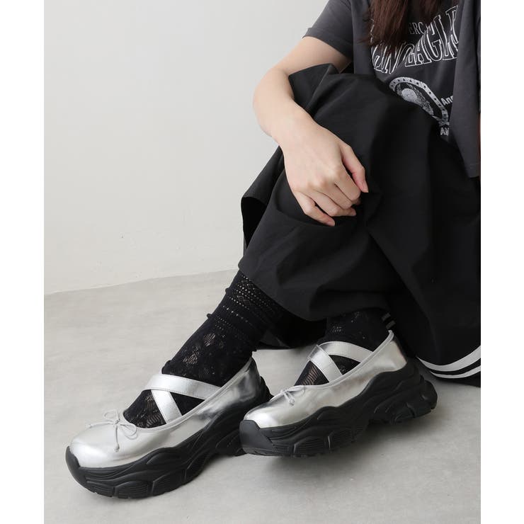 【25年春夏新作】厚底 スニーカーライク クロスゴム リボン パンプス | DEMETER | 詳細画像14 