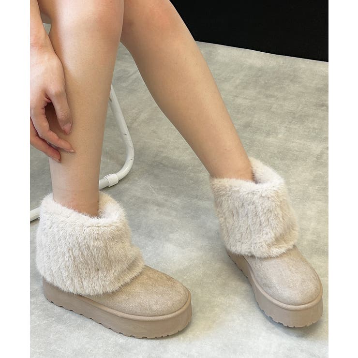 ライトベージュ | 【25年秋冬新作】厚底 ファーカバー ショート丈 ムートンブーツ | DEMETER