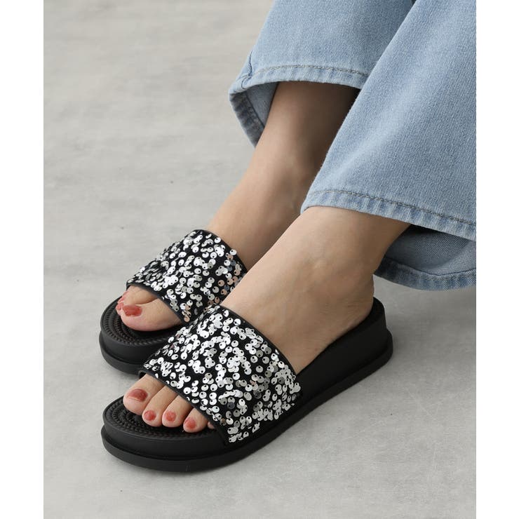 シルバー | 【25年春夏新作】軽量 厚底 スパンコール スライドサンダル | DEMETER