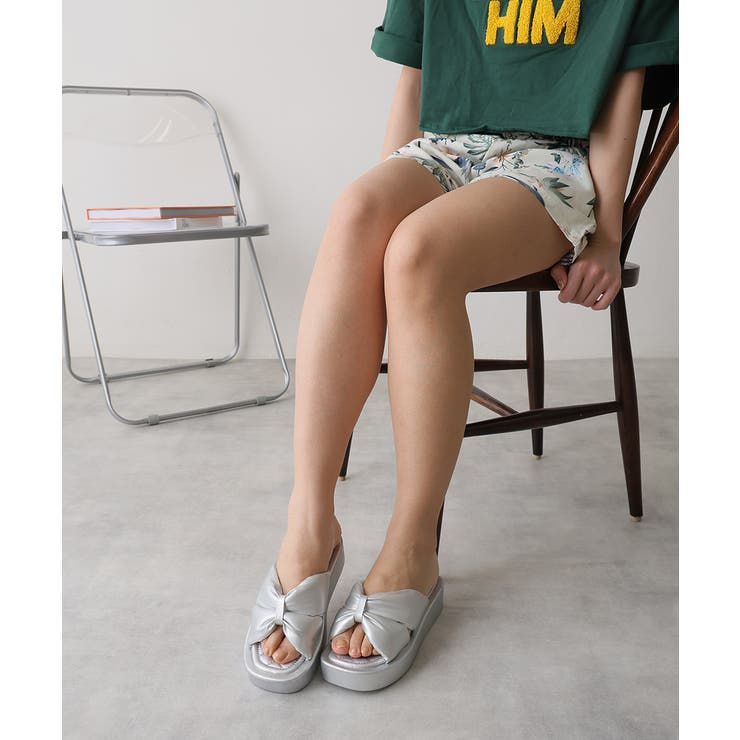 【25年春夏新作】厚底 スクエアトゥ リボンデザイン パテッドサンダル | DEMETER | 詳細画像29 