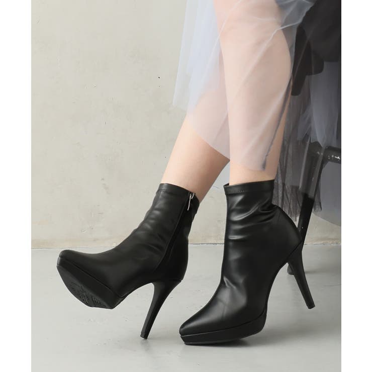 ブラック | ポインテッドトゥ プラットフォーム ストレッチ | DEMETER