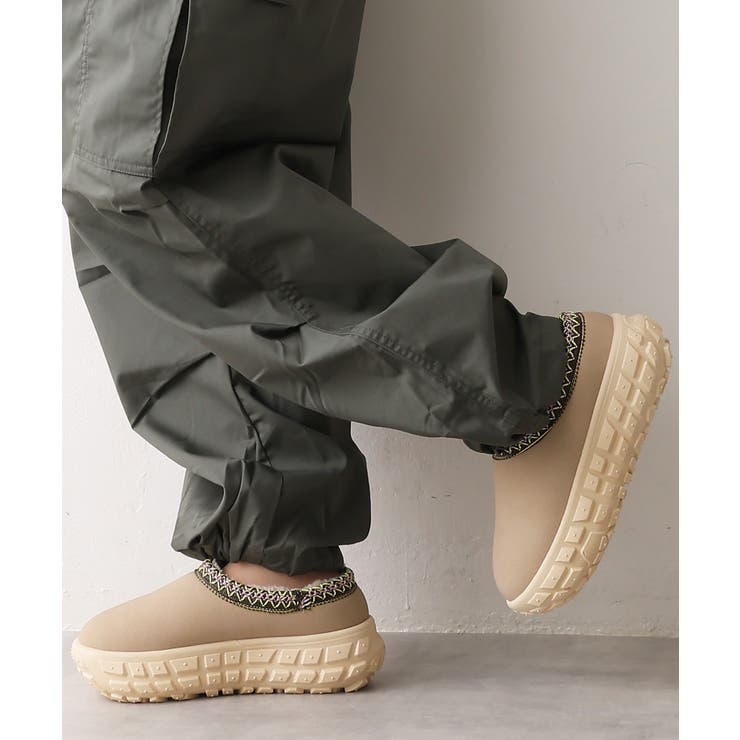 ベージュ | 【25年秋冬新作】厚底 凹凸ソール ボリュームファー ムートンシューズ | DEMETER