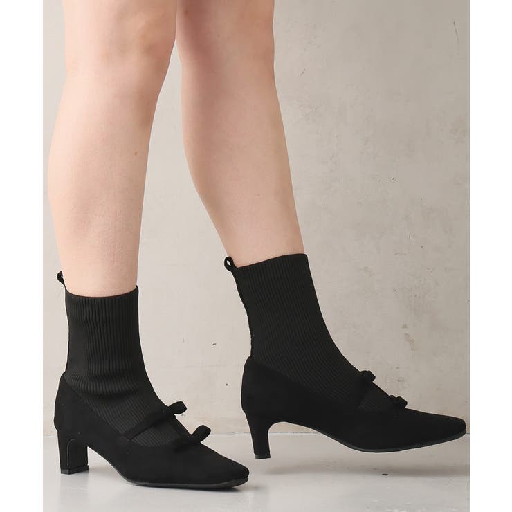 ブラックスエード | 【25年秋冬新作】スクエアトゥ リボン ニットドッキング ショートブーツ | DEMETER