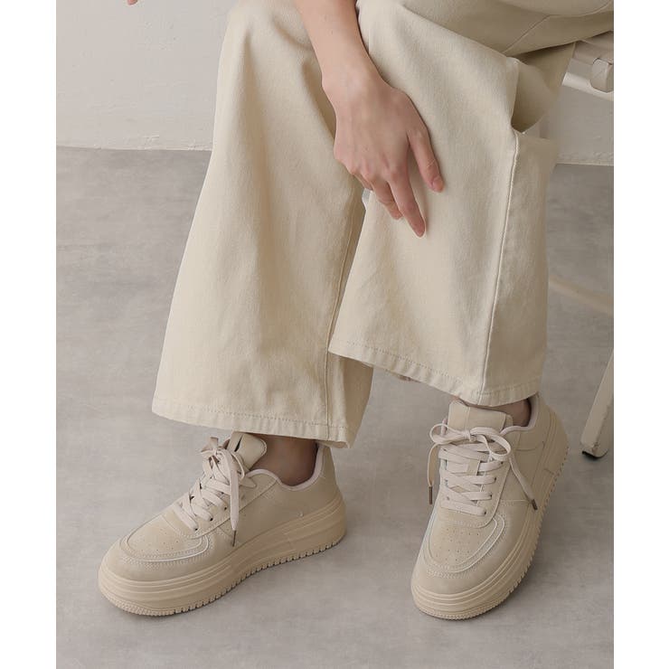 アイボリー | 【25年春夏再販】軽量 厚底ソール ベーシック コートスニーカー | DEMETER