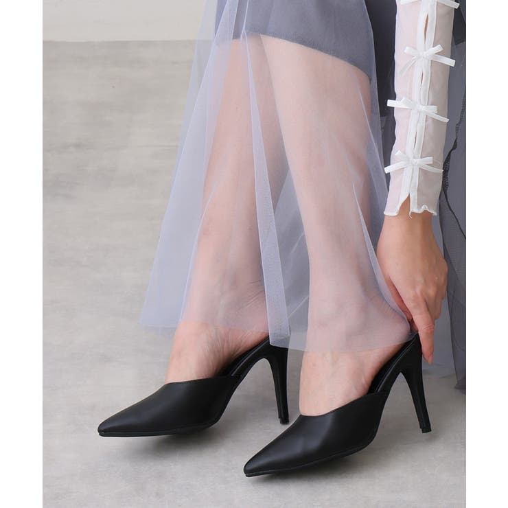 ブラック | 【25年春夏再販】10.0cm ポインテッドトゥ ピンヒール ミュール | DEMETER