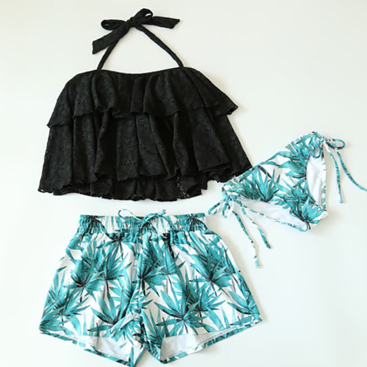COS コス スイムウェア 水着 ビーチ ショートパンツ ショーツ BUCKLED SWIM SHORTS バックル付きスイムショーツ｜COS コス